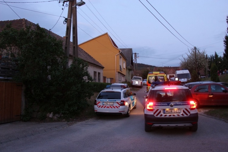 Vacsorakészítés közben ölte meg a férjét Tokodon