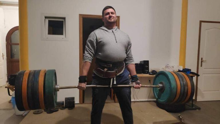 Pilismaróton mérik össze erejüket az erős emberek