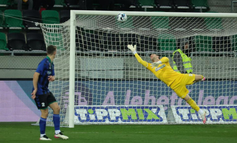 Nyert a Szeged a Dorog ellen