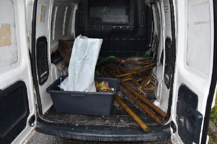 Rendszeresen bűncselekményeket követett el