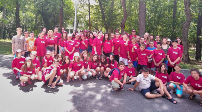 Ötvennyolc dorogi diák üdülhetett Zánkán