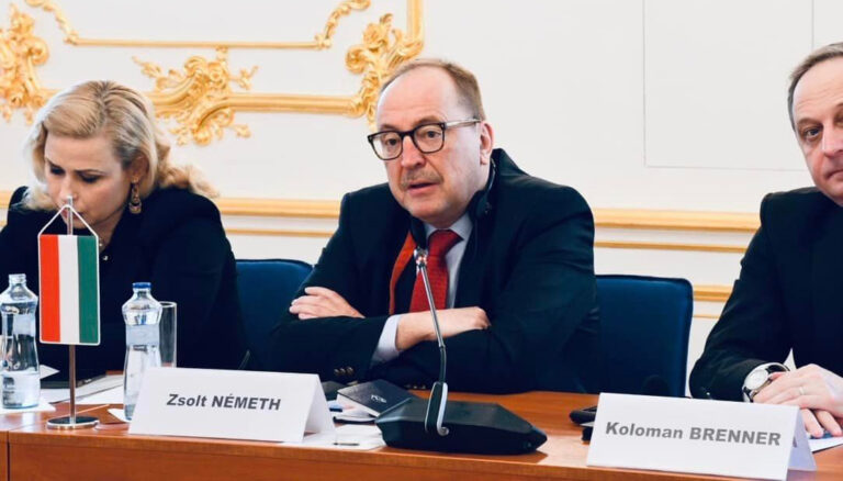 Németh Zsolt: célközelben egy új Duna-híd Esztergom és Párkány között