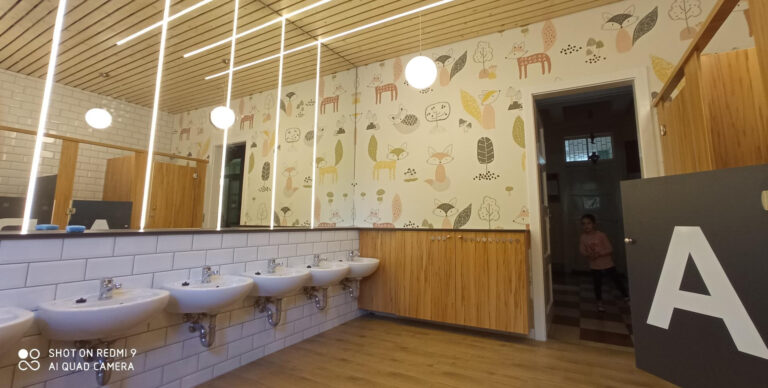 Megújult a dorogi Hétszínvirág Óvoda vizesblokkja