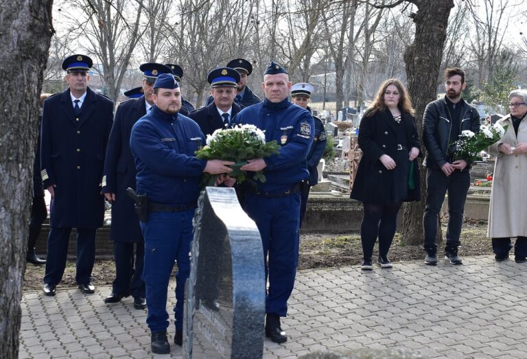 Borbély Zoltán posztumusz rendőr hadnagyra emlékeztek