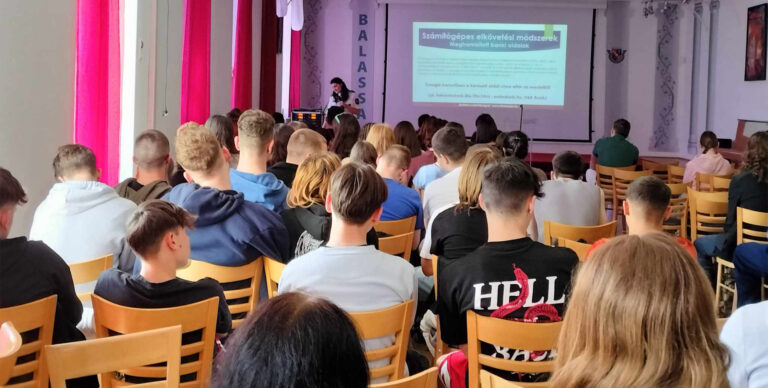 Bűnmegelőzési előadáson vettek részt az esztergomi diákok