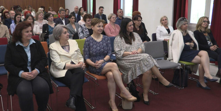 Évfordulót ünnepelt a pedagógiai szakszolgálat Dorogon