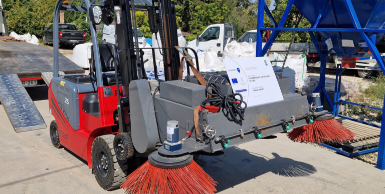 Pályázati forrásból elektromos targoncát szerzett be egy mogyorósbányai vállalkozó