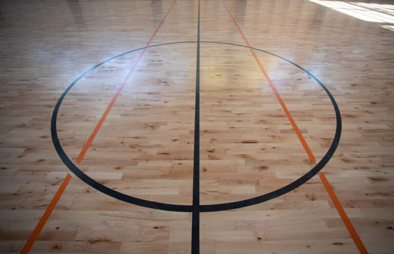 Felújítják az esztergom-kertvárosi Meszlényi iskola tornacsarnokát