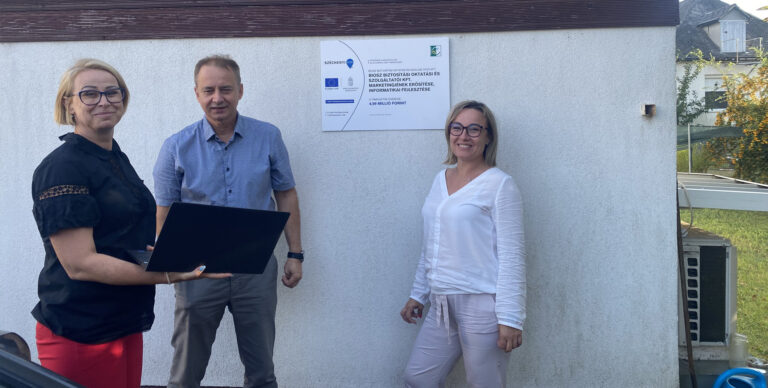 Pályázati forrásból fejlesztette informatikai hátterét a nyergesújfalui vállalkozás