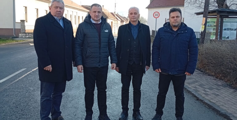 Tiltakozásukat fejezték ki térségünk polgármesterei a 103-as úttal kapcsolatban