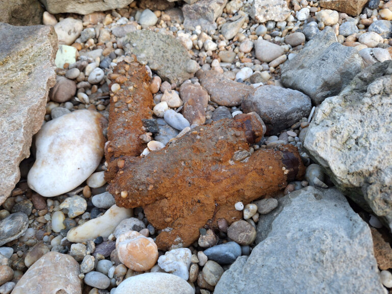 Háborús puskagránátok bukkantak elő Esztergomban