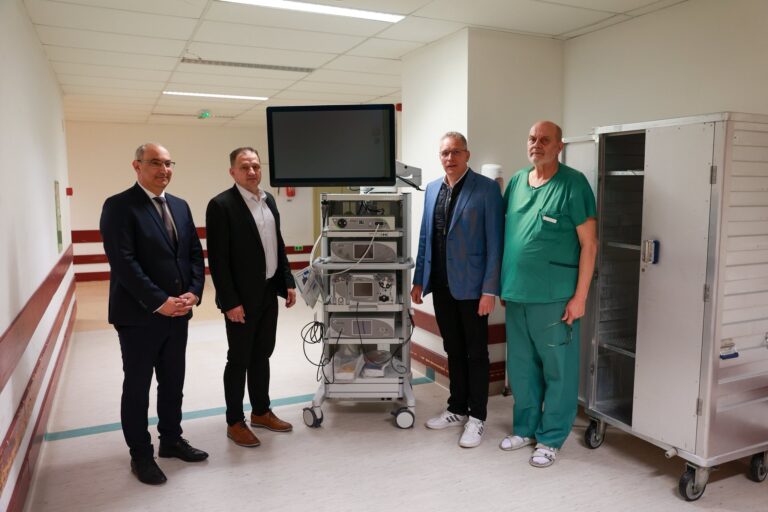 Új eszközzel bővült az esztergomi kórház