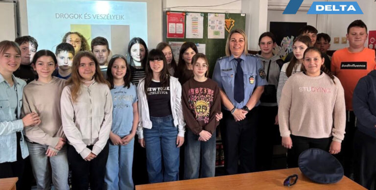 A rendőrség munkájával ismerkedtek a dorogi és az esztergomi diákok