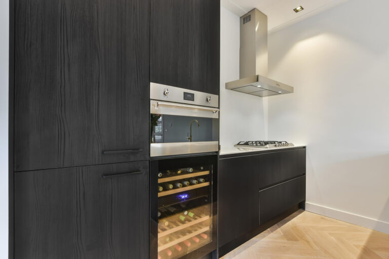 Ébenfa konyhabútorok – gyönyörűek, stílusosak és időtállóak