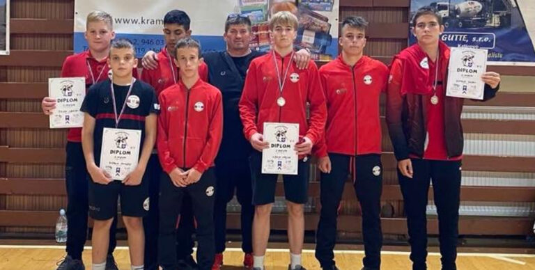 Felvidéken remekeltek a dorogi birkózók