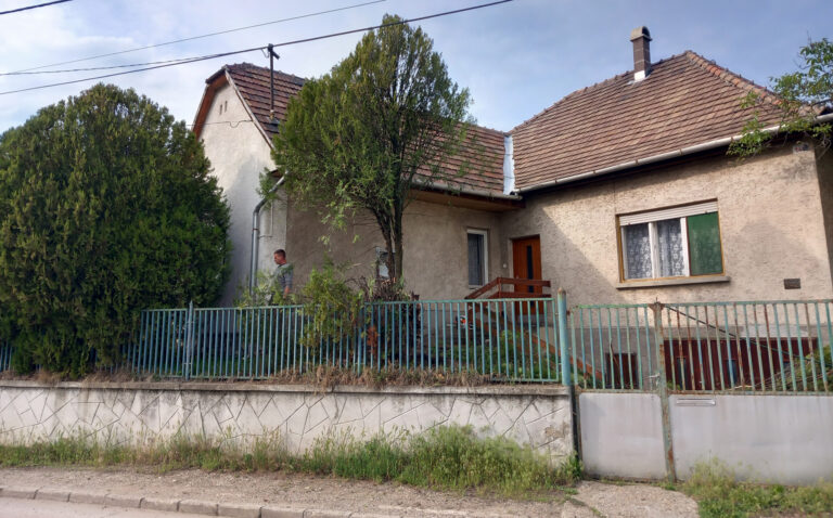 Közösségi csodával nyit újra a Kék Mackó Családi Bölcsőde