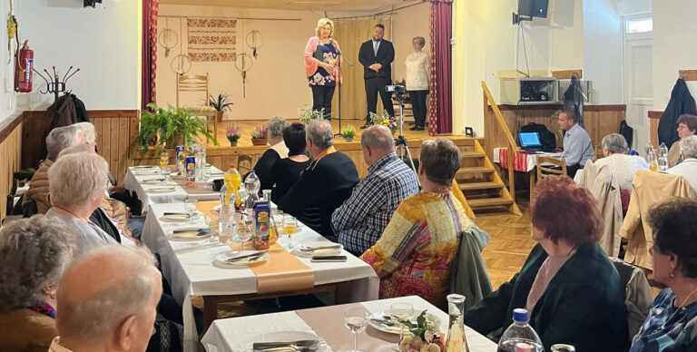 Idősbarát Önkormányzat Díjat kapott Epöl