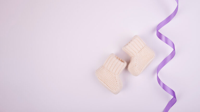 Országszerte számos épület borul lilába a koraszülöttek világnapján