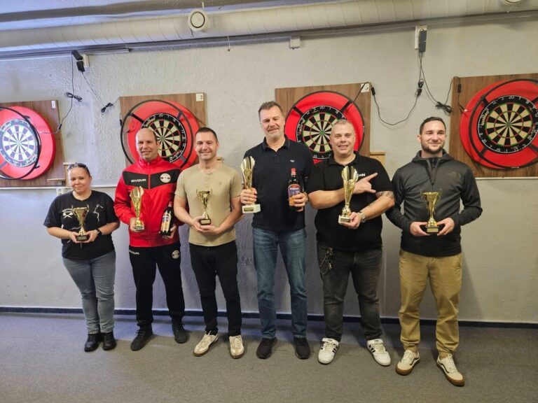 Dorogi dobogós helyezések a párkányi Mikulás Kupán