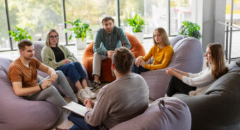 100 millió forintos támogatás humán fejlesztésekre Lábatlanon és Süttőn