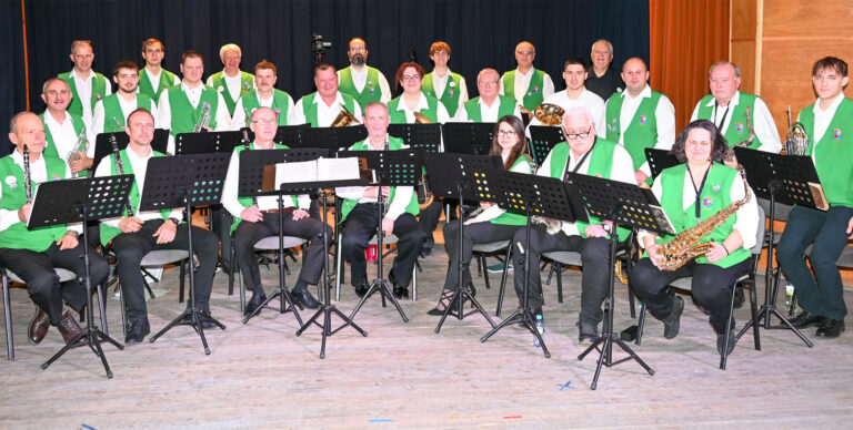 105 éves a Sárisápi Bányász Fúvószenekar