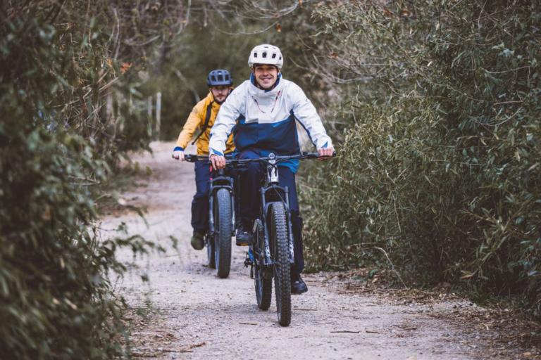 Hogyan segíti az e-bike kölcsönzés a kerékpáros turizmus fejlődését Esztergomban