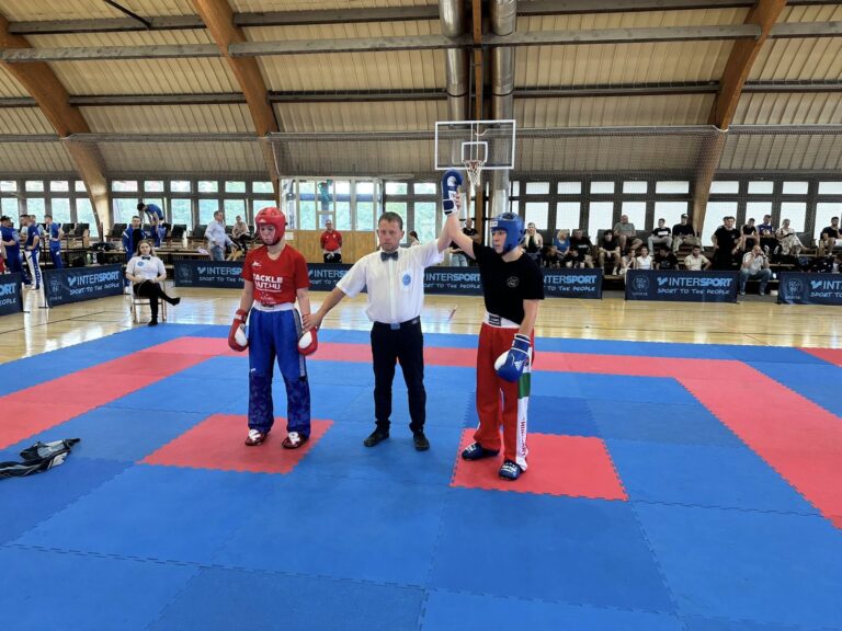 Remekeltek az esztergomi kick-boxosok a magyar bajnokságon